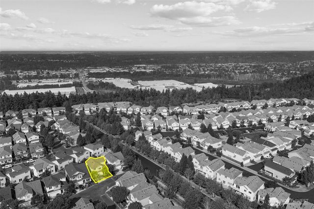 6527 Francis Avenue SE, Auburn, WA 98092