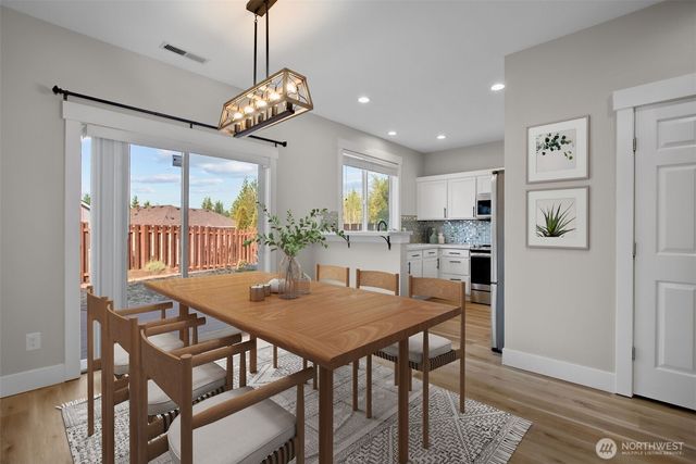 6527 Francis Avenue SE, Auburn, WA 98092