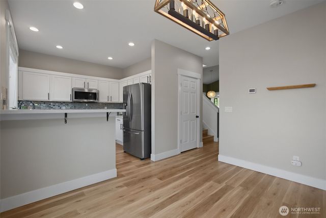 6527 Francis Avenue SE, Auburn, WA 98092