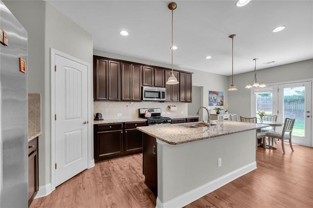 747 Hancock Place, Braselton, GA 30517