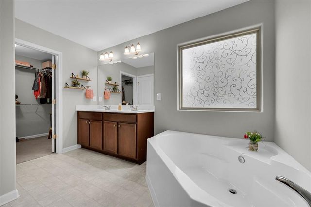 747 Hancock Place, Braselton, GA 30517