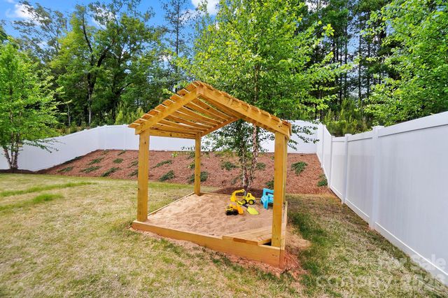 7139 Yardley Street, Gastonia, NC 28056