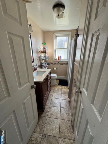 533-535 11th Avenue, Paterson, NJ 07514