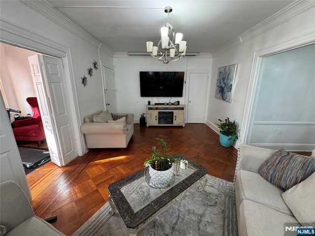 533-535 11th Avenue, Paterson, NJ 07514