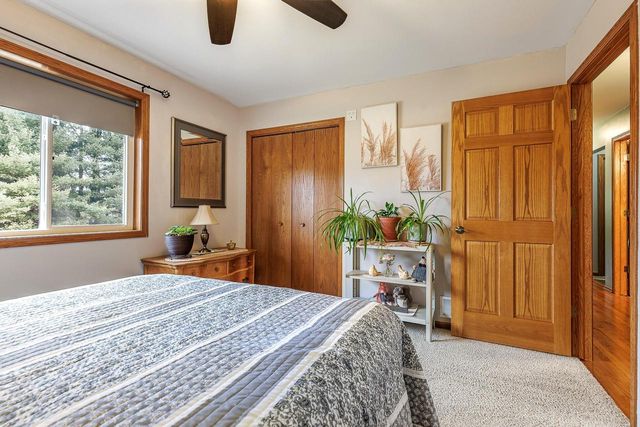 518 Midway DRIVE, Reedsburg, WI 53959