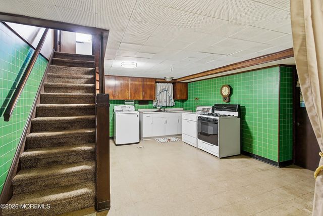 2062 Valley Avenue, Scotch Plains, NJ 07076