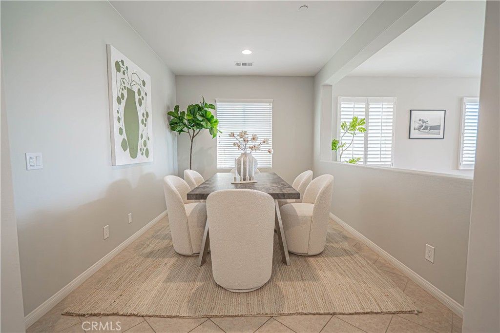 20311 Amorette Ct, Saugus, CA 91350 — photo 3