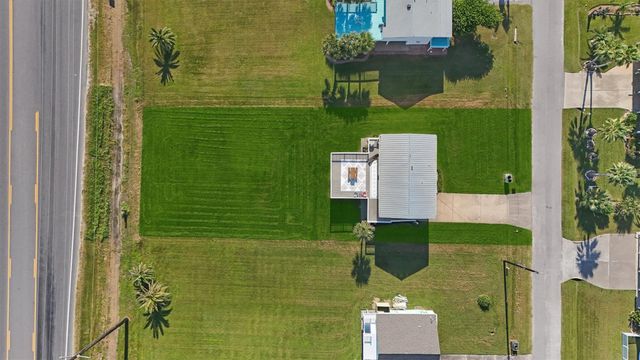 16519 Blackbeard Road, Jamaica Beach, TX 77554