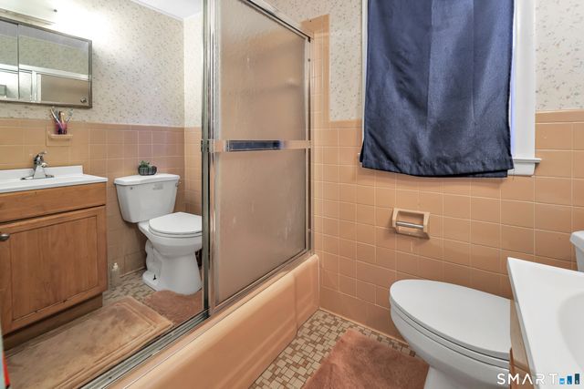 334 Middletown Avenue, North Haven, CT 06473