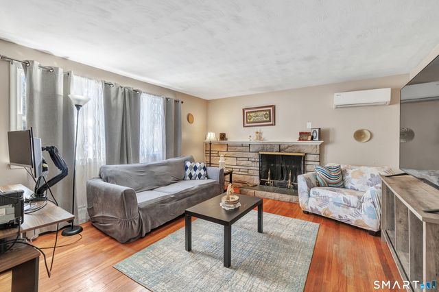 334 Middletown Avenue, North Haven, CT 06473