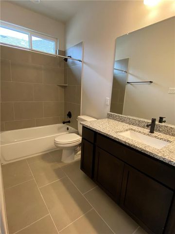 1329 Westborough LN, Leander, TX 78641