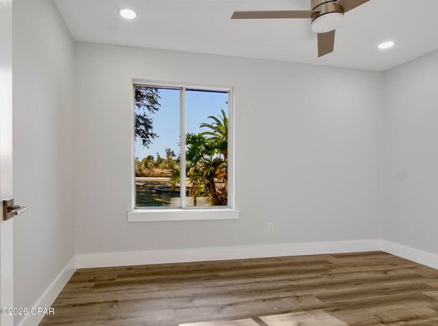 6345 Oak Knoll Road, Panama City, FL 32404