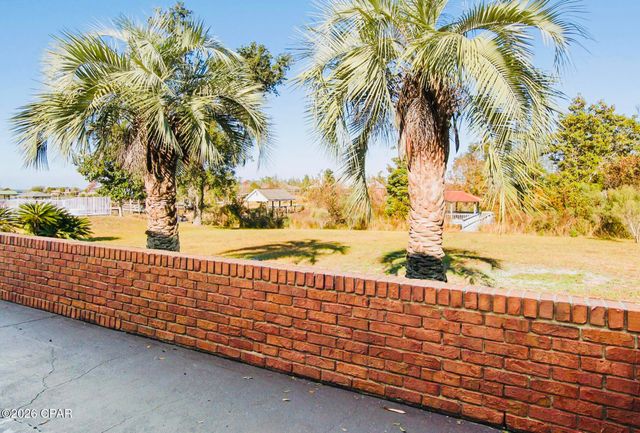 6345 Oak Knoll Road, Panama City, FL 32404