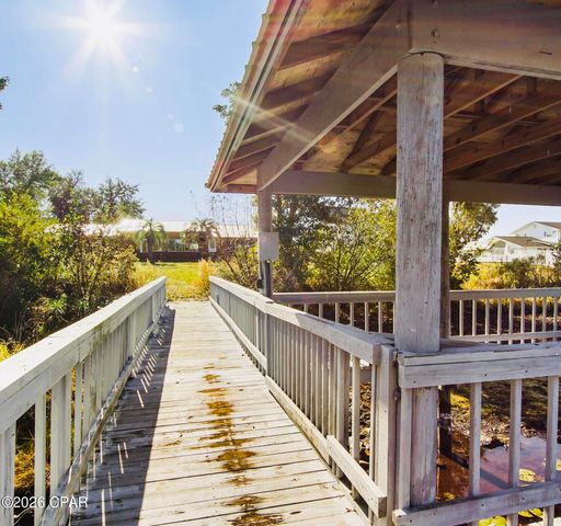 6345 Oak Knoll Road, Panama City, FL 32404