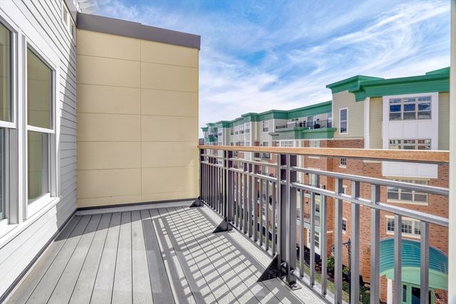 62 Foundry St 309, Wakefield, MA 01880