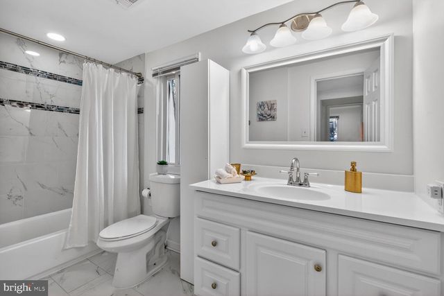 19025 COLTFIELD CT, Gaithersburg, MD 20886