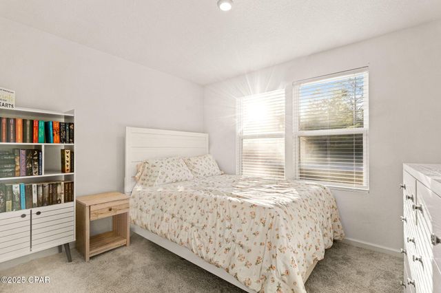 3987 Oxford Avenue, Chipley, FL 32428