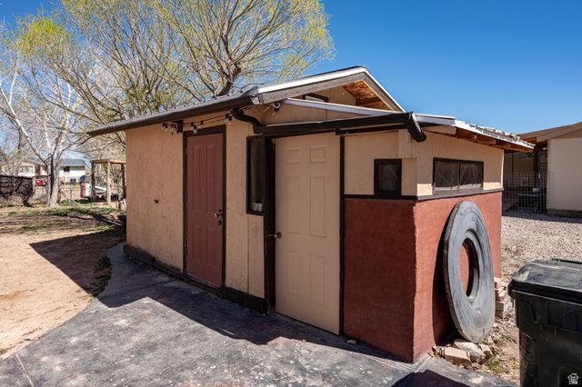 4384 N DRIFTWOOD LN, Enoch, UT 84721