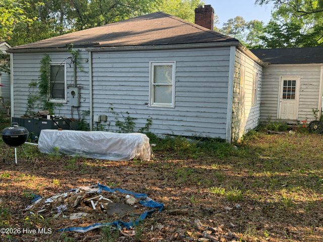 2220 Klein Road, Wilmington, NC 28405