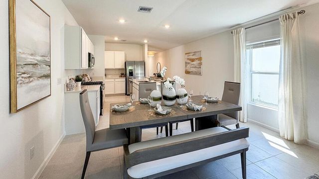 10980 NW Suncrest Loop, Port St. Lucie, FL 34945