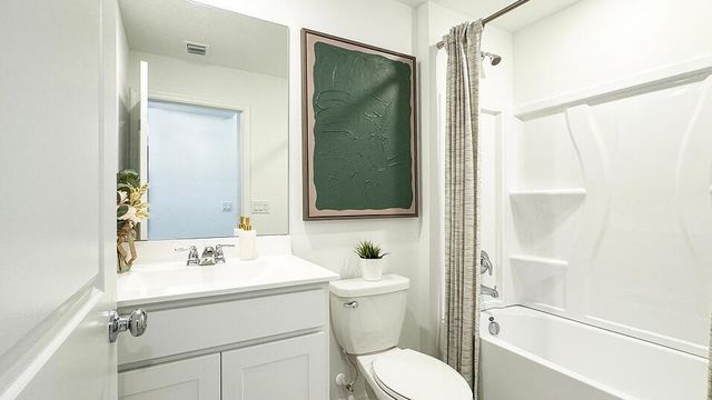 10980 NW Suncrest Loop, Port St. Lucie, FL 34945