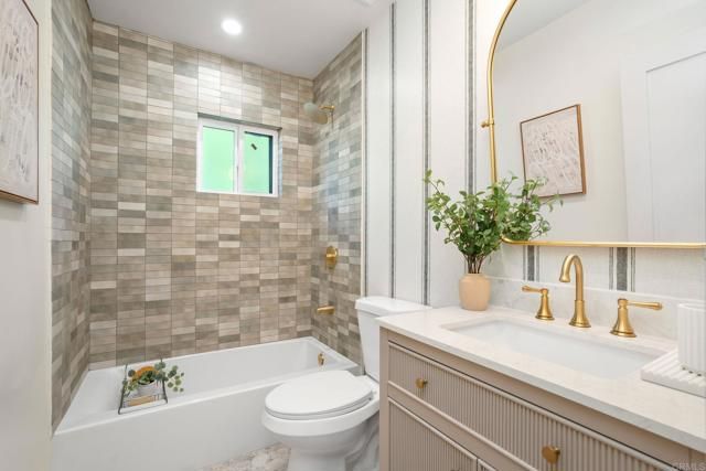 10330 Columbus Ave, San Fernando, CA 91345