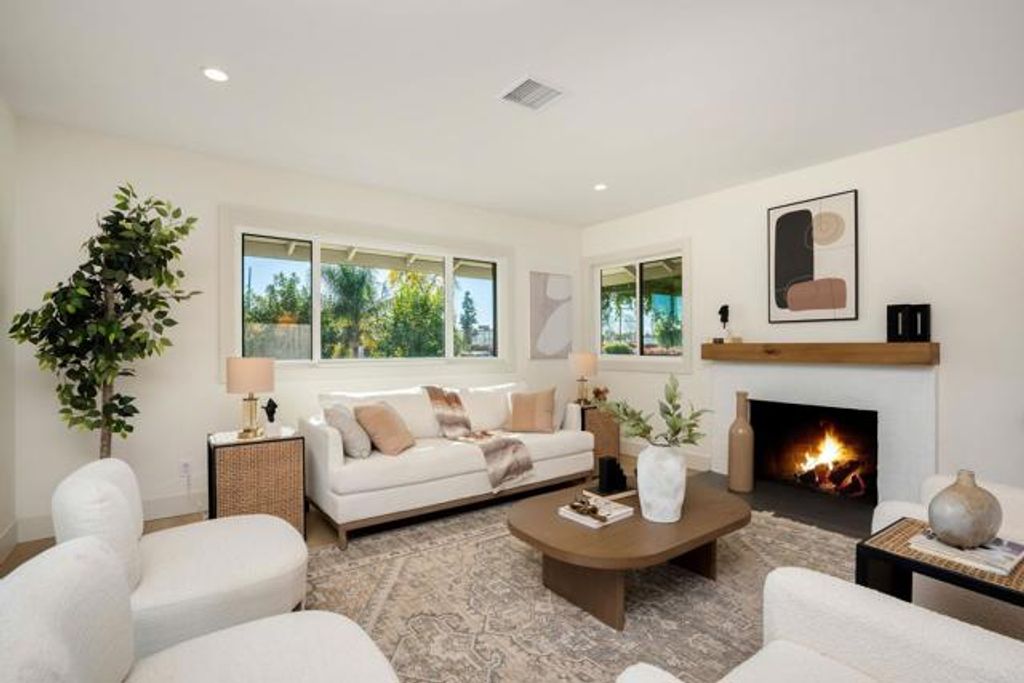 10330 Columbus Ave, San Fernando, CA 91345