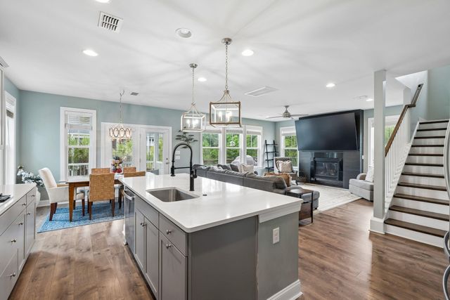 523 Amalie Farms Drive, Charleston, SC 29492