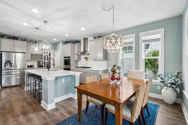 523 Amalie Farms Drive, Charleston, SC 29492