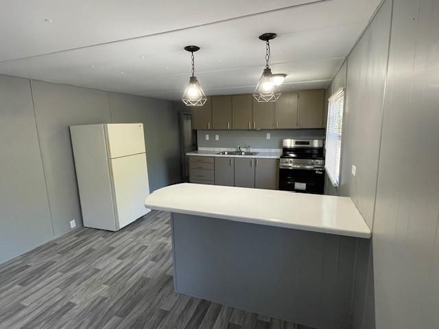 307 Prairie Street B, Highlands, TX 77562