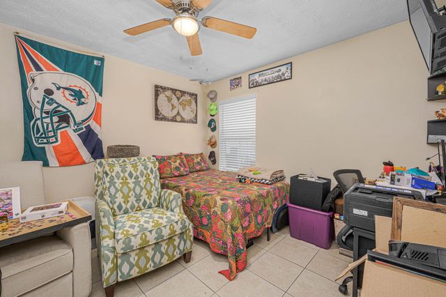 414 SW Lakehurst Dr, Port St Lucie, FL 34983