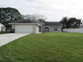 414 SW Lakehurst Drive, Port St. Lucie, Port St Lucie, FL 34983