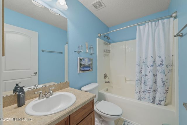 196 BOULDER ROCK Drive, Palm Coast, FL 32137