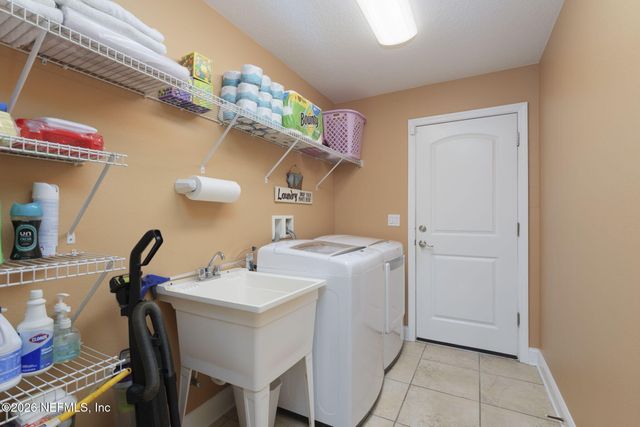 196 BOULDER ROCK Drive, Palm Coast, FL 32137