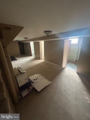 8533 BUSTLETON AVE, Philadelphia, PA 19152