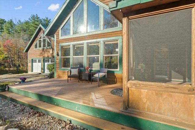 193 Nichewaug Rd, Petersham, MA 01366