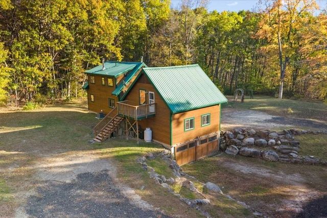 193 Nichewaug Rd, Petersham, MA 01366