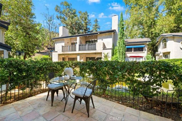 5704 Skyview Way A, Agoura Hills, CA 91301