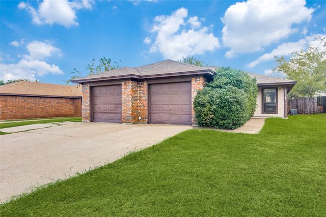 1913 San Rafael Street, Fort Worth, TX 76134