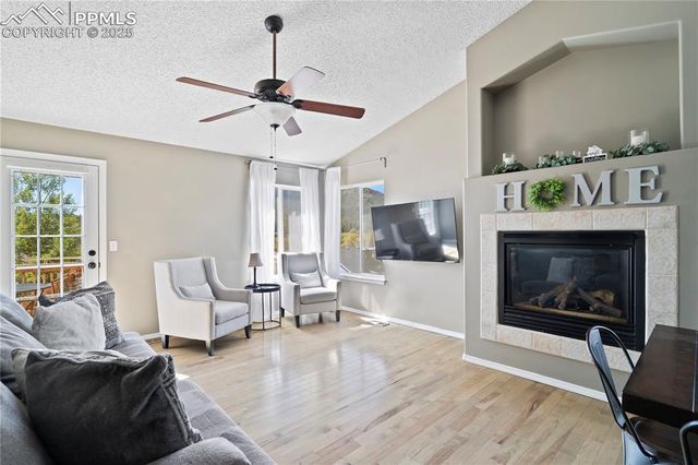 25 Sailing Way, Palmer Lake, CO 80133