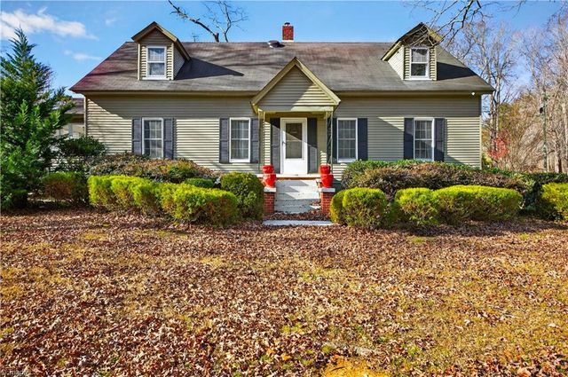 2500 Mount Hope Church Road, Whitsett, NC 27377