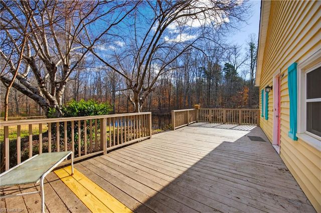 2500 Mount Hope Church Road, Whitsett, NC 27377