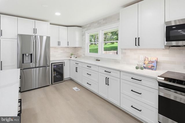 6702 WHITEGATE RD, Clarksville, MD 21029
