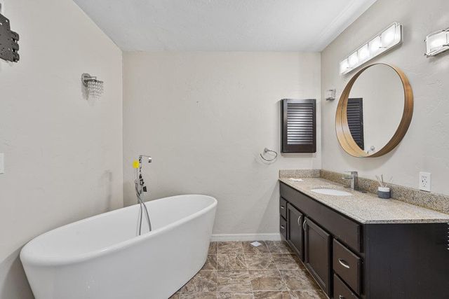 15 Carol Anns Court, Hollister, CA 95023