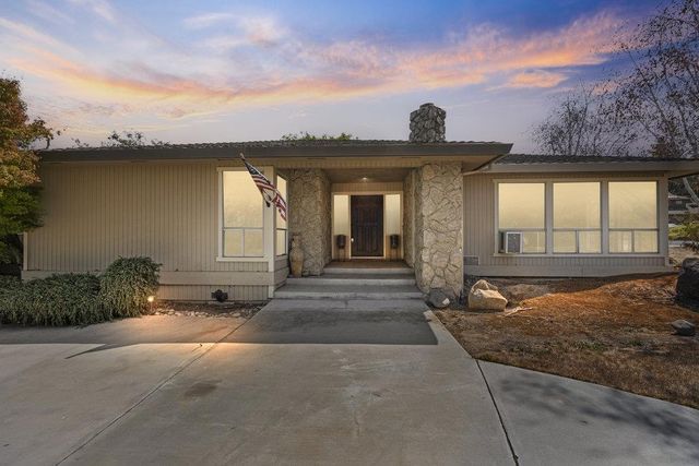 15 Carol Anns Court, Hollister, CA 95023