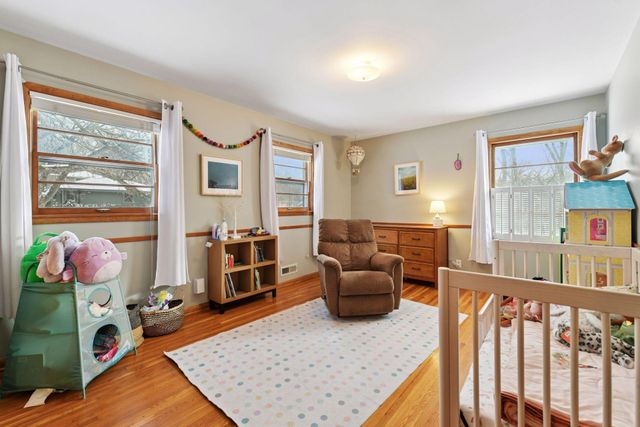 16600 Canterbury Drive, Minnetonka, MN 55345