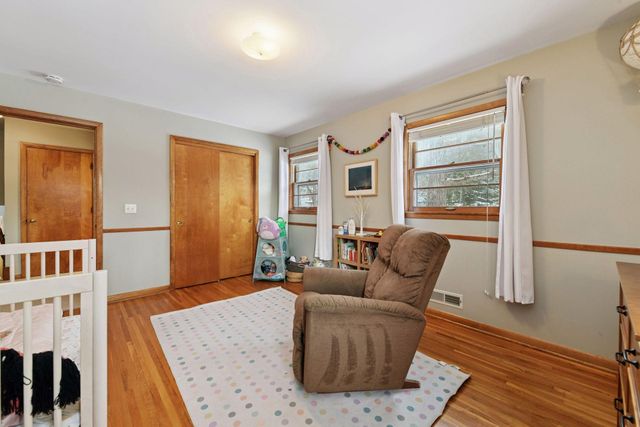 16600 Canterbury Drive, Minnetonka, MN 55345