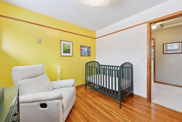 16600 Canterbury Drive, Minnetonka, MN 55345