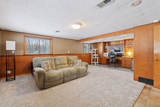 16600 Canterbury Drive, Minnetonka, MN 55345