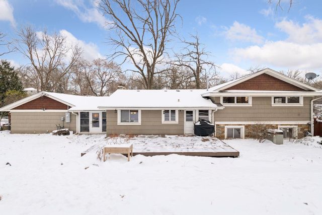 16600 Canterbury Drive, Minnetonka, MN 55345